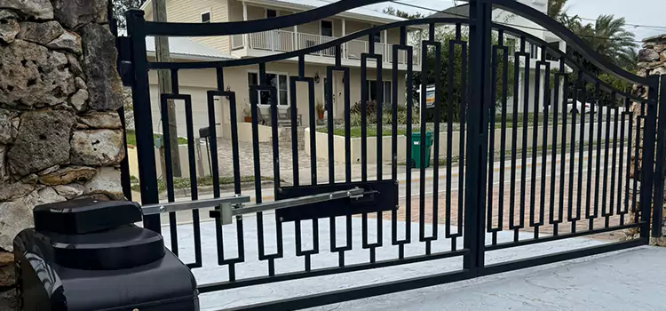 Swing Gate Opener with Keypad Plant City