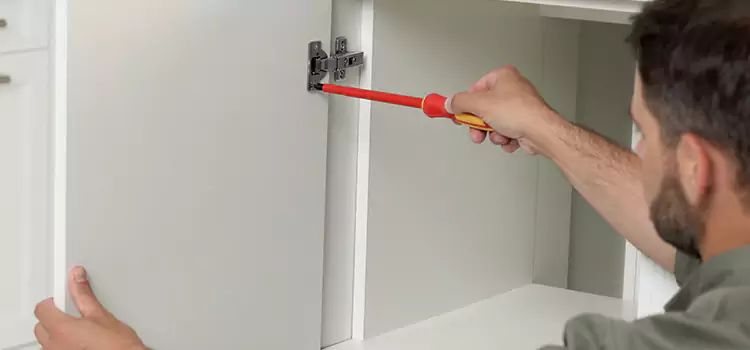 Screen Door Hinge Repair Plant City